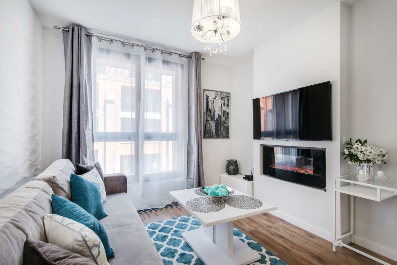 Apartments Cracow Wawrzynca By Noclegi Renters 克拉科夫 外观 照片
